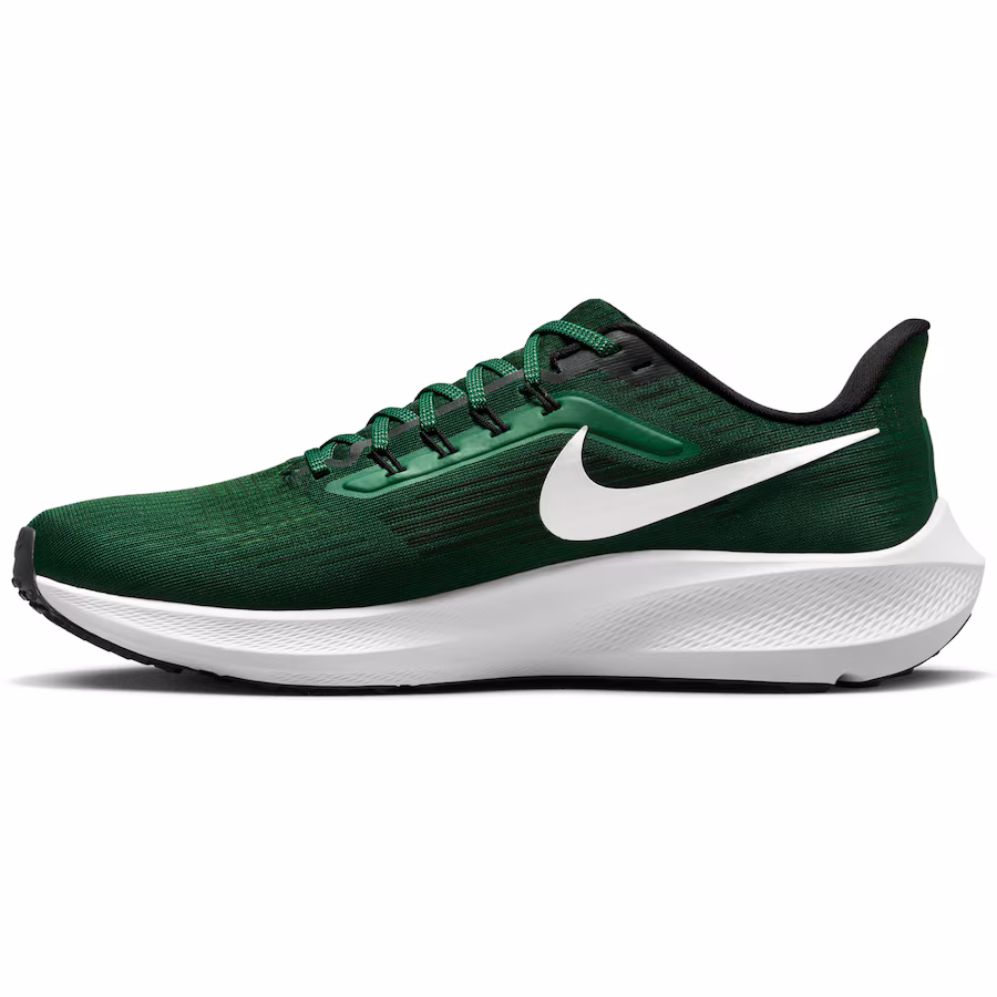 Basketball Shoe
